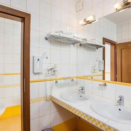 Jelinkova Hotel 3*