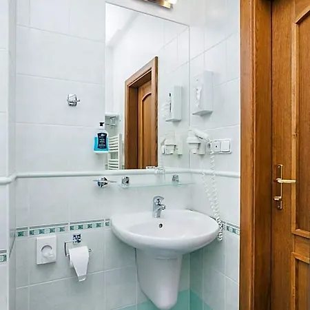 Hotel Jelinkova 3*